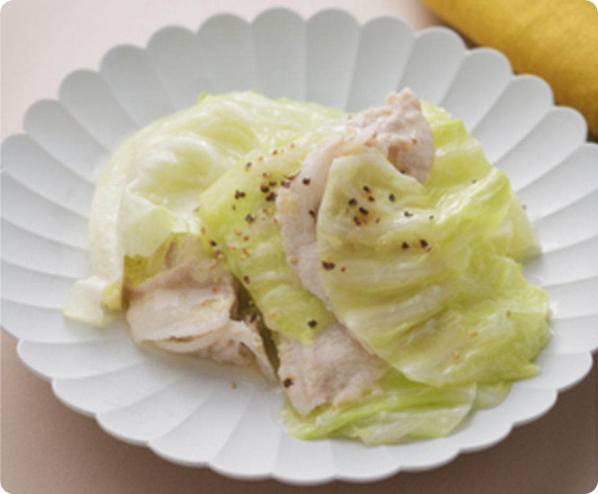 豚肉と春キャベツのしょうが蒸し